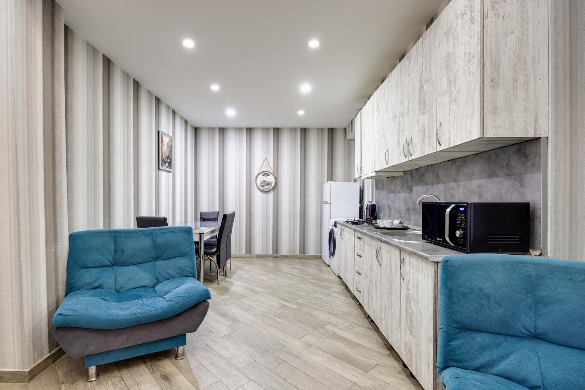 טביליסי Rustaveli Two Bedroom Apartment With 5 Star Location מראה חיצוני תמונה
